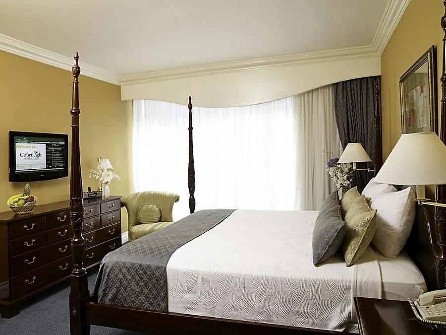 Courtleigh Hotel & Suites Kingston