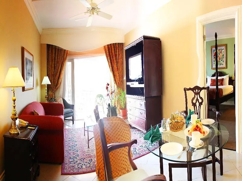 Courtleigh Hotel & Suites Kingston