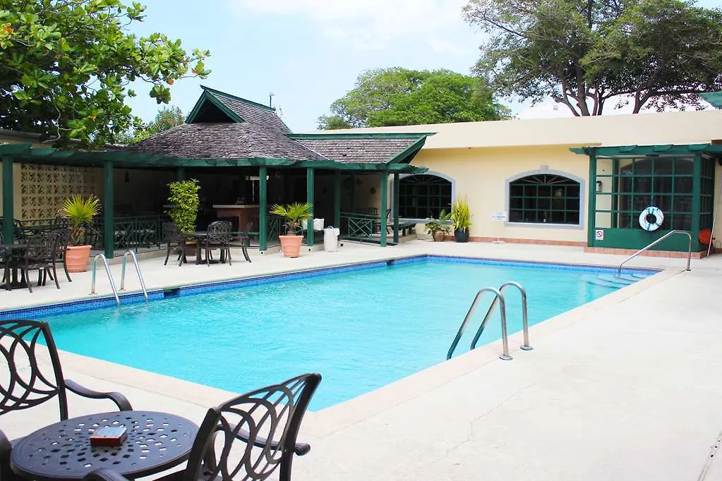 Courtleigh Hotel & Suites Kingston 5*,  Jamaica